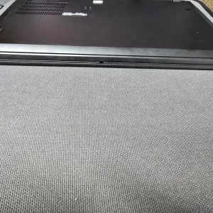 Lenovo ThinkPad X390 with 8GB RAM and 256GB SSD - Image 6