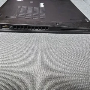 Lenovo ThinkPad X390 with 8GB RAM and 256GB SSD - Image 7
