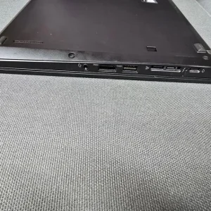 Lenovo ThinkPad X390 with 8GB RAM and 256GB SSD - Image 8