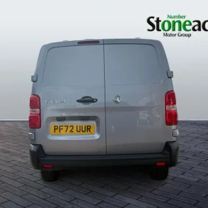 2022 Vauxhall Vivaro 1.5 Turbo D 2900 Dynamic Panel Van - Image 6