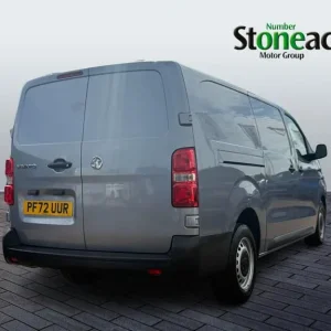 2022 Vauxhall Vivaro 1.5 Turbo D 2900 Dynamic Panel Van - Image 8