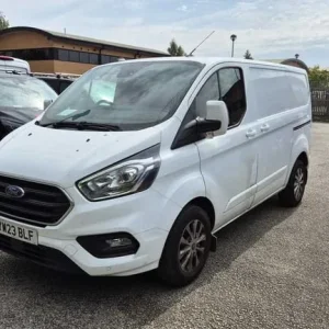2023 Ford Transit Custom 2.0 EcoBlue 130ps Low Roof Limited Van Diesel Manual - Image 5