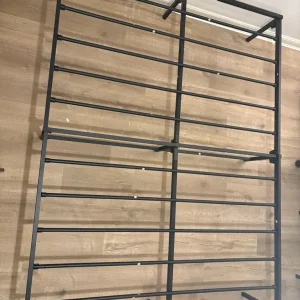 King size metal bed frame - Image 3