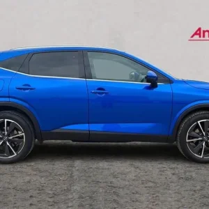 2024 Nissan Qashqai 1.3 DiG-T MH Tekna 5dr Manual Hatchback Petrol Manual - Image 2