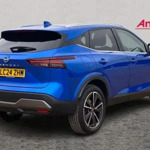 2024 Nissan Qashqai 1.3 DiG-T MH Tekna 5dr Manual Hatchback Petrol Manual - Image 3