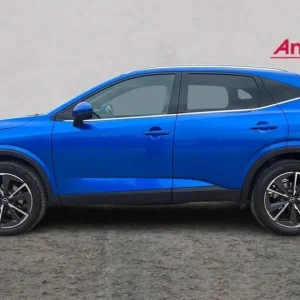 2024 Nissan Qashqai 1.3 DiG-T MH Tekna 5dr Manual Hatchback Petrol Manual - Image 6