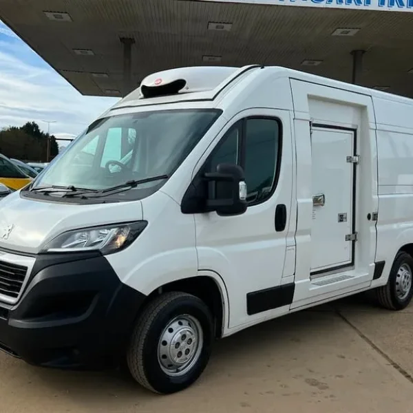 2020 Peugeot Boxer 2.2 BlueHDi 335 Professional Panel Van