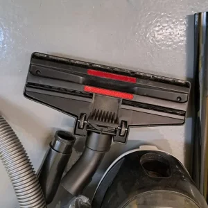 Russell Hobbs Compact Hoover - Image 2