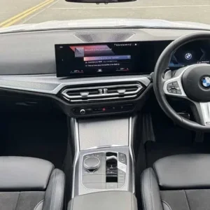 2024 BMW 3 Series 320i M Sport 4-door sedan - Image 4