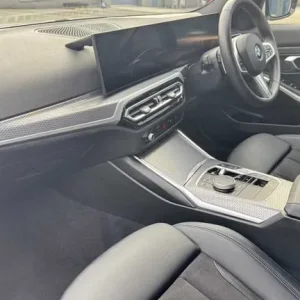 2024 BMW 3 Series 320i M Sport 4-door sedan - Image 8