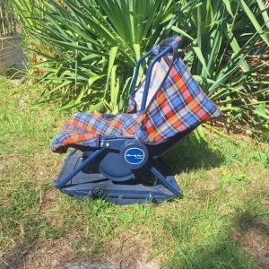 Mamas & Papas 3in1 pram - pushchair and car seat - Image 2