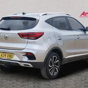 2024 MG ZS 1.0T GDi Exclusive 5-door hatchback - Image 3