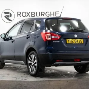 2022 Suzuki SX4 S-Cross 1.4 Boosterjet MHEV SZ-T SUV 5-door Petrol Hybrid Manual - Image 5