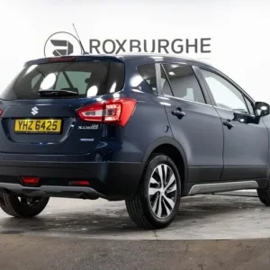2022 Suzuki SX4 S-Cross 1.4 Boosterjet MHEV SZ-T SUV 5-door Petrol Hybrid Manual - Image 8