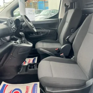 2020 Vauxhall Combo 2300 1.5 Turbo D 100ps H1 Sportive Van Panel Van Diesel Manual - Image 5