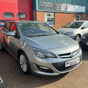2013 Vauxhall Astra 1.4i VVT 16v Energy 5dr Hatchback Petrol Manual - Image 2