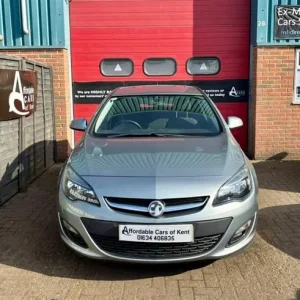 2013 Vauxhall Astra 1.4i VVT 16v Energy 5dr Hatchback Petrol Manual - Image 3