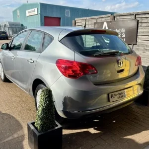 2013 Vauxhall Astra 1.4i VVT 16v Energy 5dr Hatchback Petrol Manual - Image 6