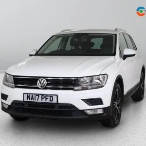 2017 Volkswagen Tiguan 2.0 TDI BlueMotion Tech SE Estate Diesel Manual - Image 6