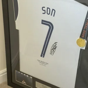 Framed Heung Min Son Tottenham shirt signed - Image 2