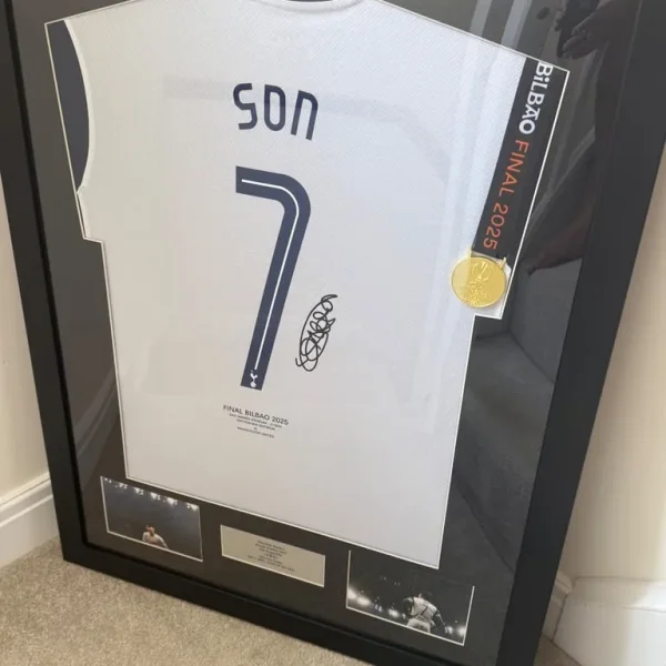 Framed Heung Min Son Tottenham shirt signed