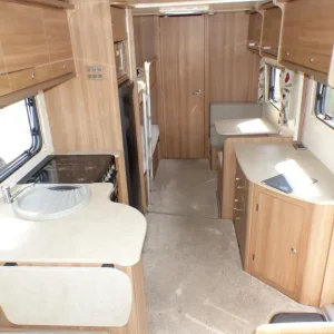 Bailey Pegasus Palermo 4 Caravan - Image 4