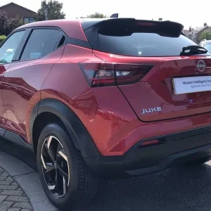 2023 Nissan Juke 1.0 DiG-T 5-door hatchback - Image 3