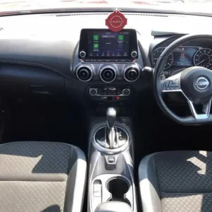 2023 Nissan Juke 1.0 DiG-T 5-door hatchback - Image 8