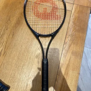 Aerodynamic Tennis Racket