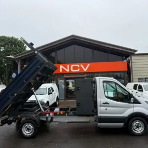2022 Ford Transit 350 LEADER ECOBLUE LWB TIPPER TOOL BOX - Image 2