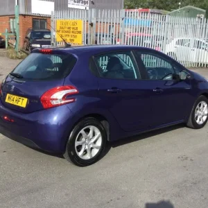 2014 Peugeot 208 1.2 VTi Active 5-door hatchback - Image 6