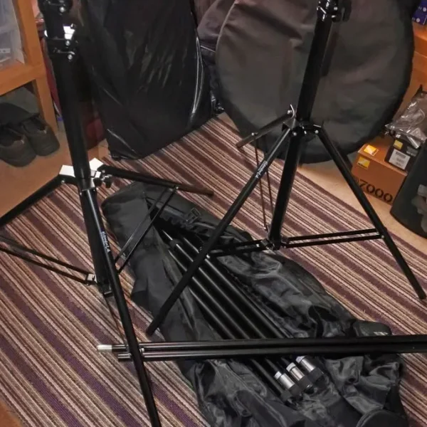Complete starter lighting kit set (as new)
