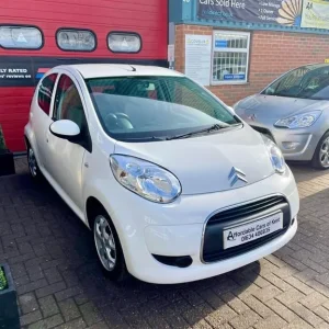 2011 Citroen C1 1.0i VTR+ 5-door Hatchback - Image 2