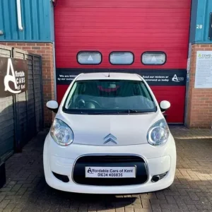 2011 Citroen C1 1.0i VTR+ 5-door Hatchback - Image 3