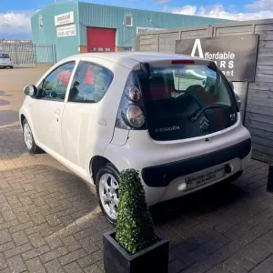 2011 Citroen C1 1.0i VTR+ 5-door Hatchback - Image 5