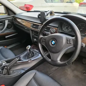 BMW 3 Series 320D Manual with good mileage and solid fuel economy - Image 3