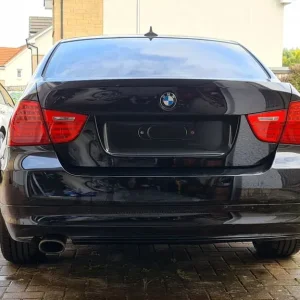 BMW 3 Series 320D Manual with good mileage and solid fuel economy - Image 5