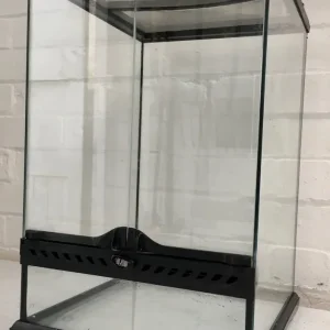 Exo-Terra Reptile Terrarium 30x45x30cm - Image 2