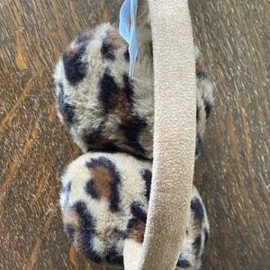 Oliver Bonas Ear Muffs - Image 3