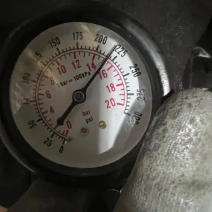 Honda F20C engine and gearbox - Image 6