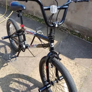 BMX BIKE - Image 2