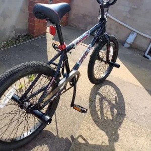 BMX BIKE - Image 3