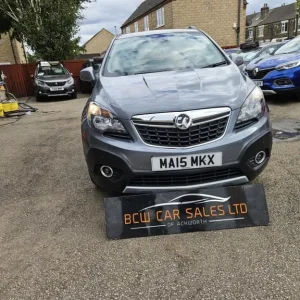 2015 Vauxhall Mokka 1.6i Tech Line 5-door hatchback petrol manual - Image 2