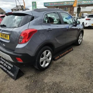 2015 Vauxhall Mokka 1.6i Tech Line 5-door hatchback petrol manual - Image 4