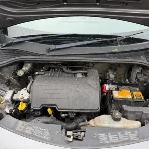 2010 Renault Clio 1.2 petrol breaking for parts - Image 7