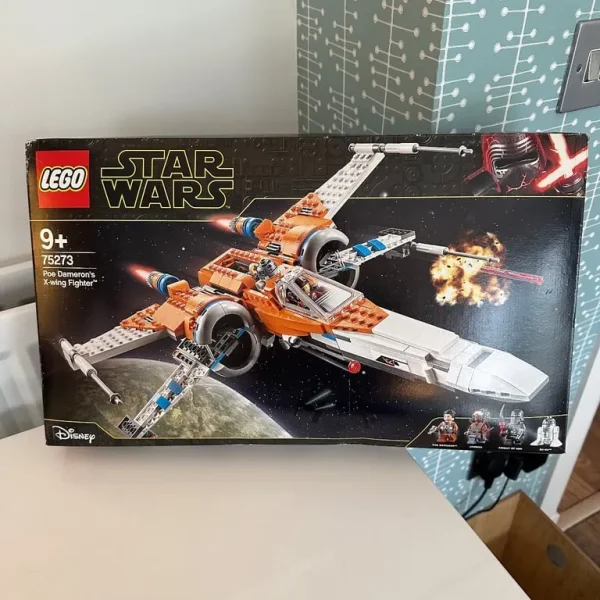 LEGO STAR WARS Poe Dameron X-Wing Fighter 75273