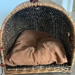 Wicker Pet Carrier Basket - Image 4
