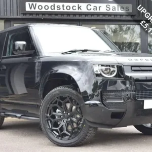Land Rover Defender 3.0 D250 MHEV X-Dynamic SE Hard Top SUV 3dr Diesel Auto 4WD SWB Euro 6 (s/s)
