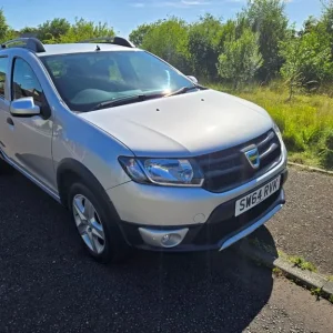 Dacia Sandero Stepway 2015, 1.5 DCI, 5-door hatchback - Image 2