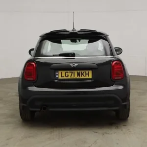 2022 MINI One Classic 1.5 Petrol Manual Hatchback - Image 8